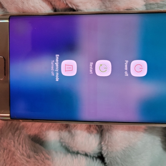 Samsung Galaxy S6 edge+ gold platinum 32gb - Picture 8 of 11